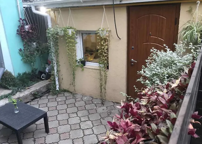 дворик на жуковского Apartmán